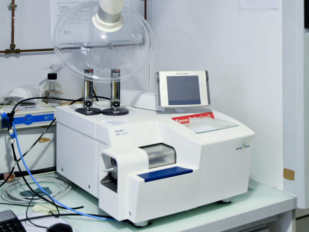Image de Analyseur Thermogravimétrique Mettler-Toledo TGA I